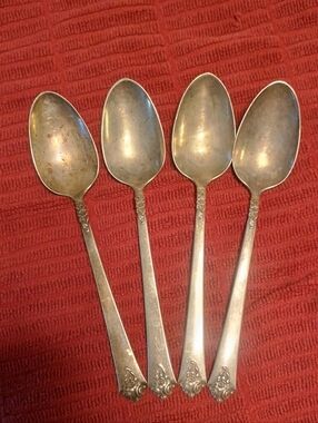 4 Vintage Royal Crest, Castle Rose Sterling Silver Teaspoons, 125 Grams